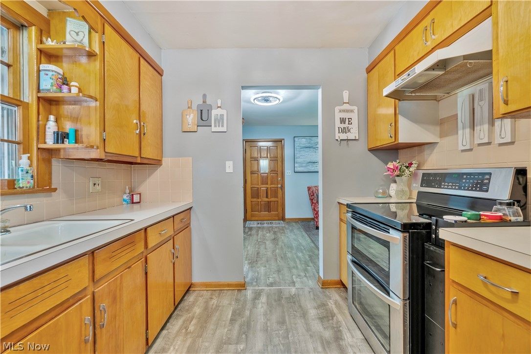 1780 Evergreen Avenue Akron OH 44301