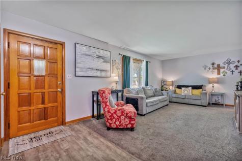 1780 Evergreen Avenue Akron OH 44301