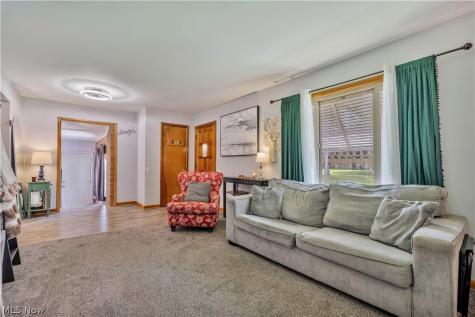 1780 Evergreen Avenue Akron OH 44301