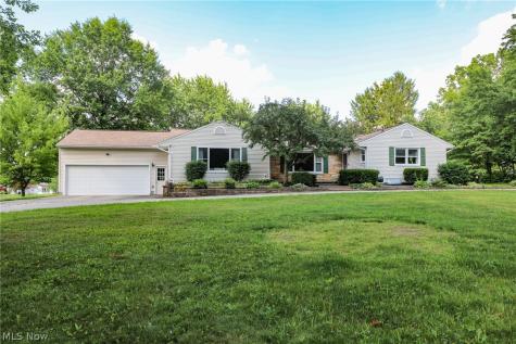 4856 Rootstown Road Ravenna OH 44266