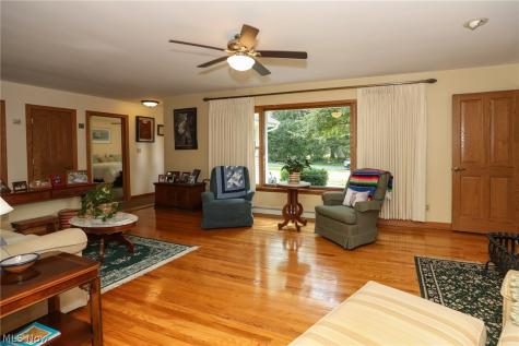 4856 Rootstown Road Ravenna OH 44266