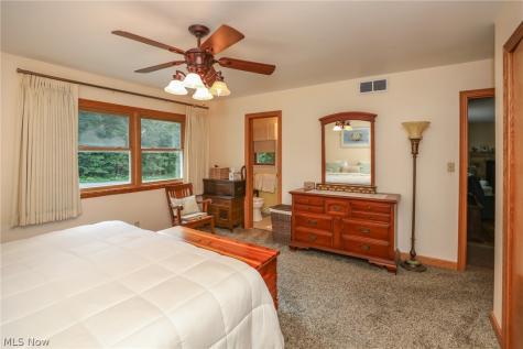 4856 Rootstown Road Ravenna OH 44266