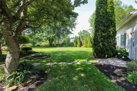 4856 Rootstown Road Ravenna OH 44266