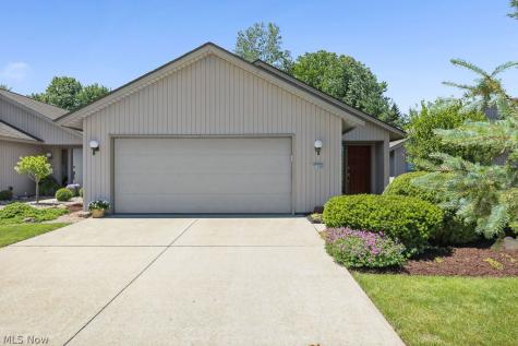 33180 Glenwood Court North Ridgeville OH 44039