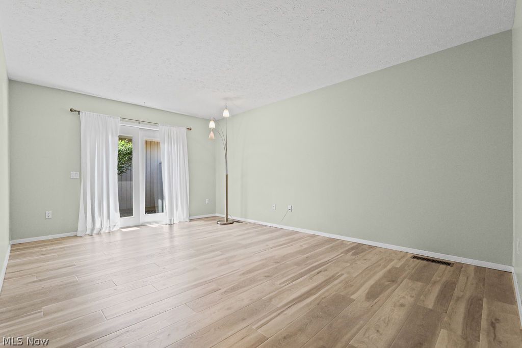 33180 Glenwood Court North Ridgeville OH 44039