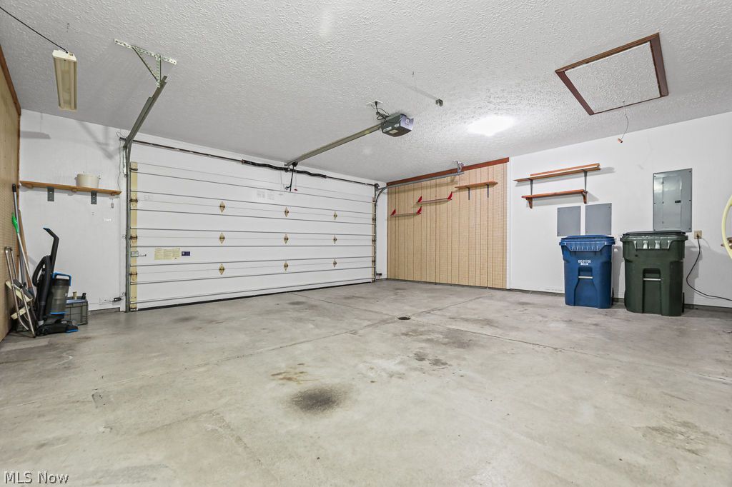 33180 Glenwood Court North Ridgeville OH 44039