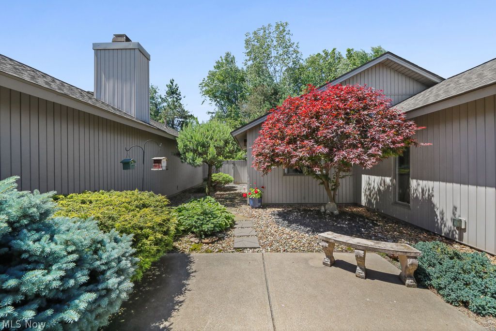 33180 Glenwood Court North Ridgeville OH 44039