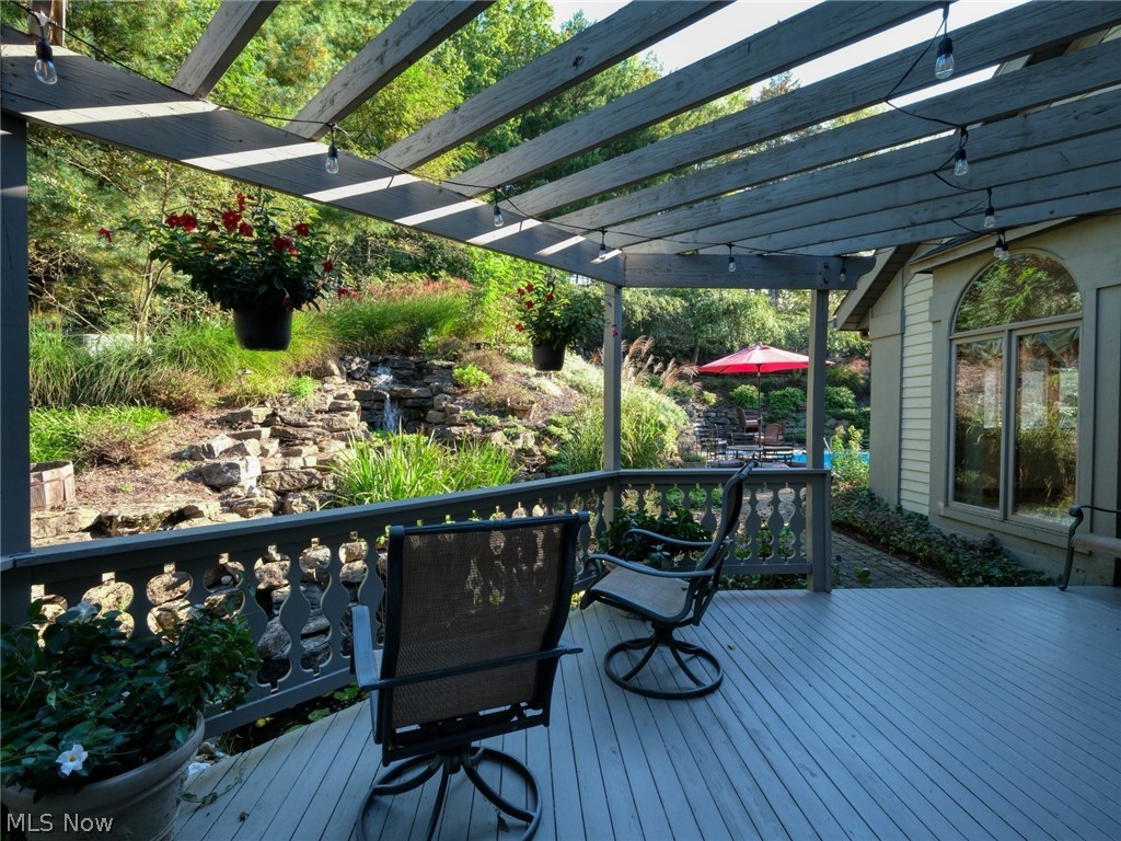 411 Donahey Avenue NE New Philadelphia OH 44663