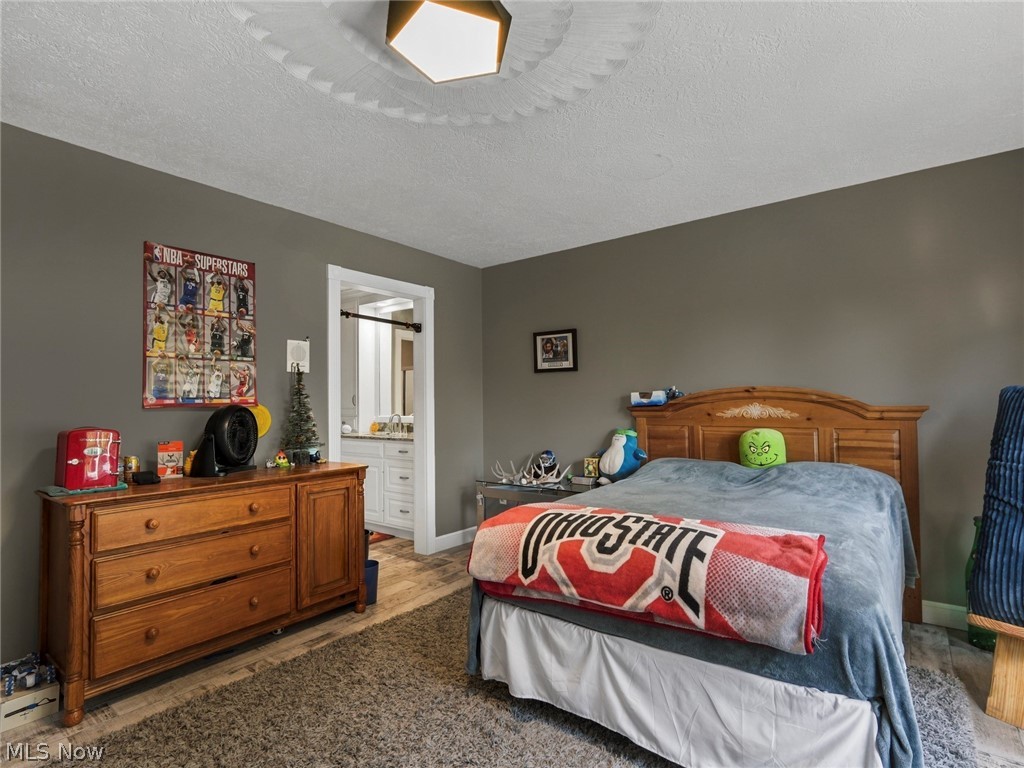 411 Donahey Avenue NE New Philadelphia OH 44663