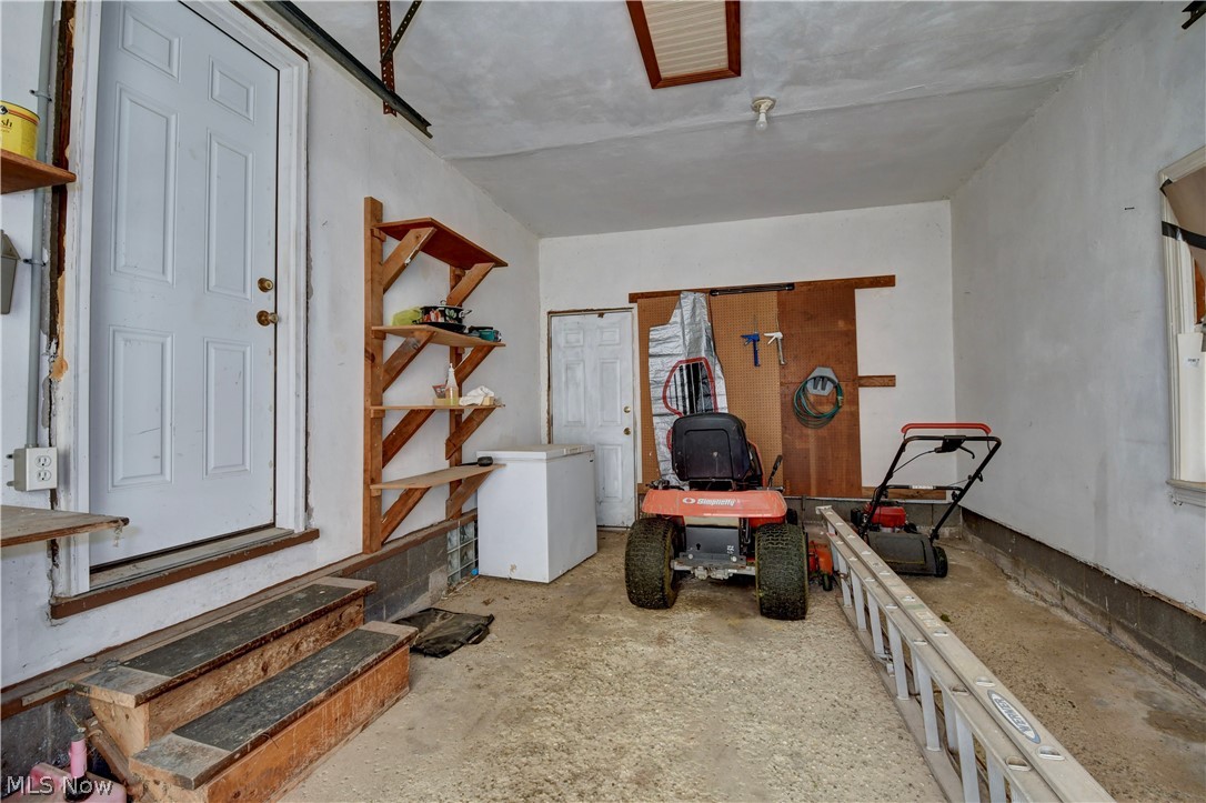 679 Mohawk Avenue Akron OH 44305