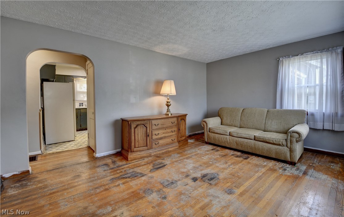 679 Mohawk Avenue Akron OH 44305