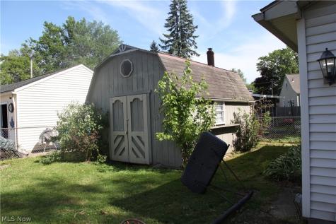 2580 E 37th Street Lorain OH 44055