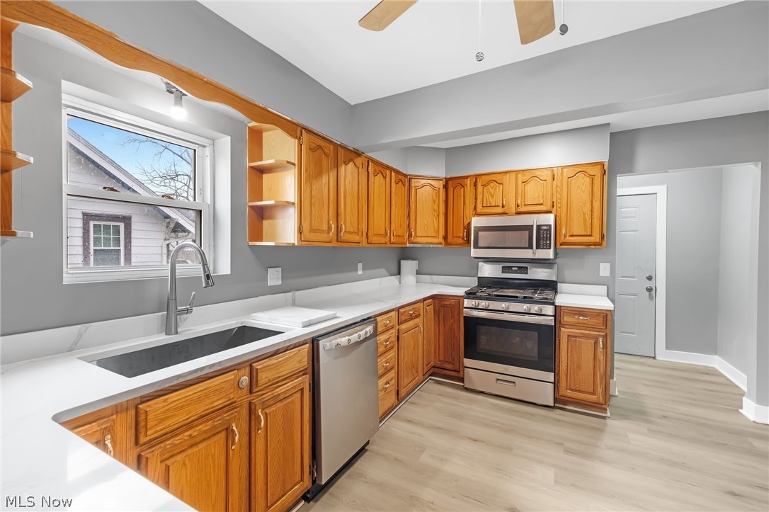 1516 Newton Street Akron OH 44305