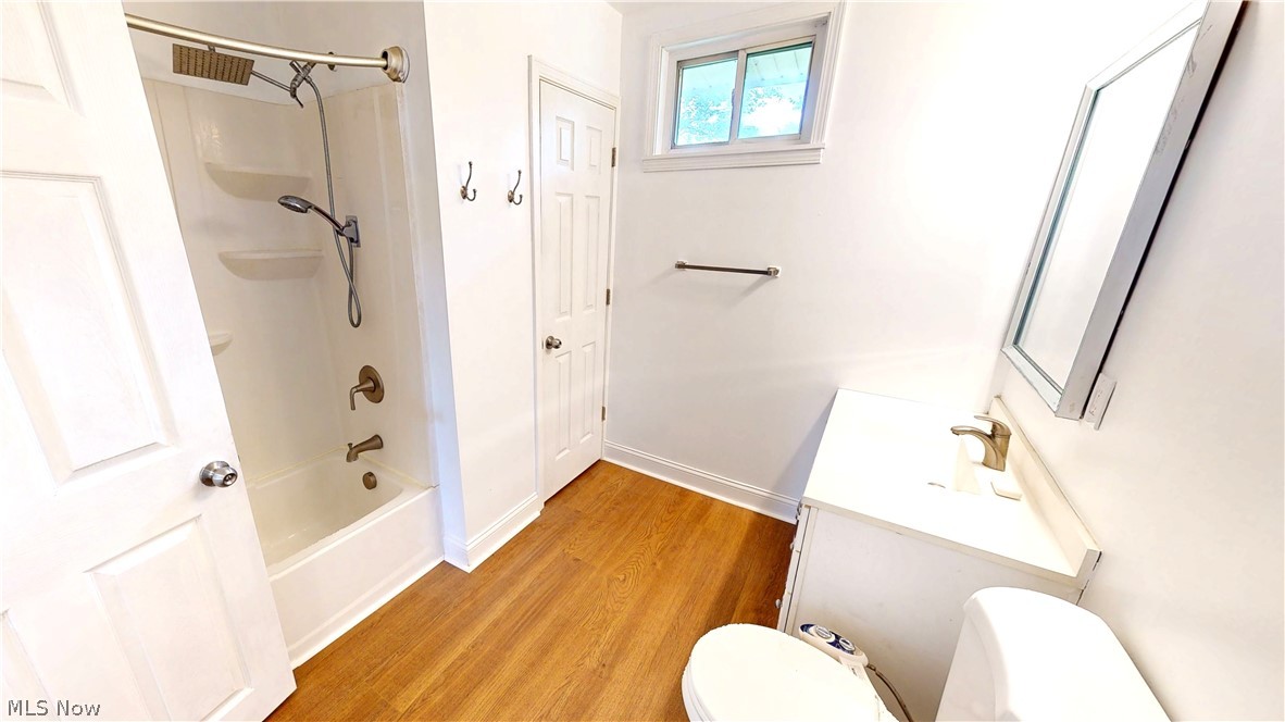 16702 Findlay Street Chagrin Falls OH 44023