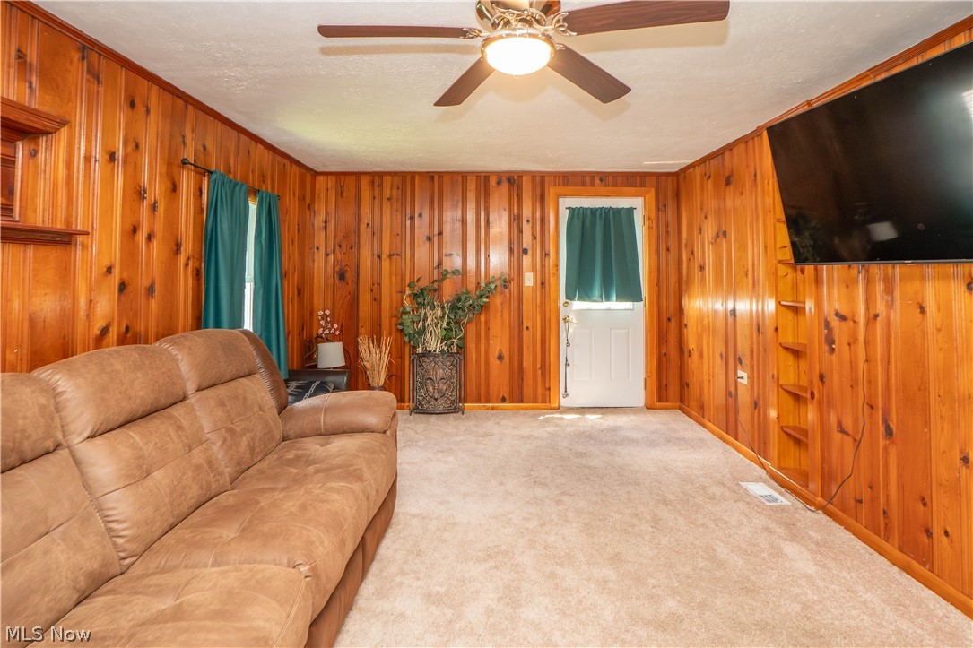184 Ambrose Avenue NW Canton OH 44708