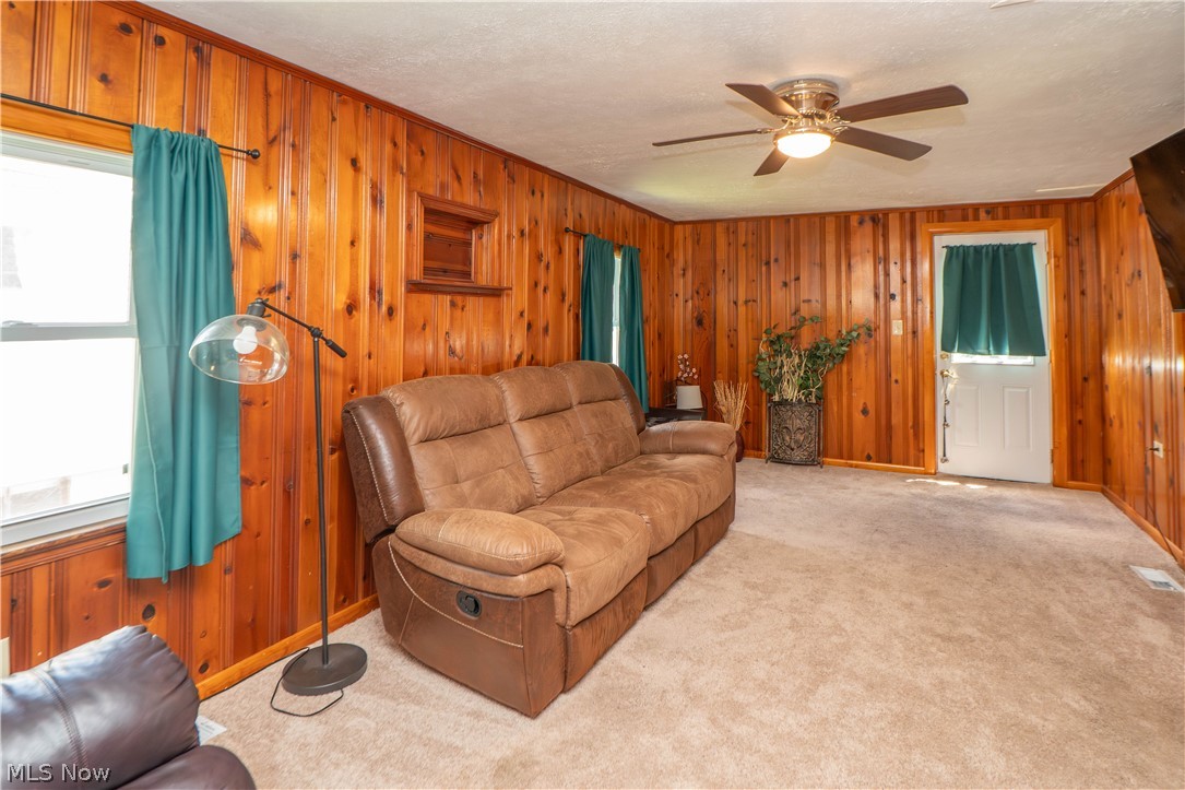 184 Ambrose Avenue NW Canton OH 44708