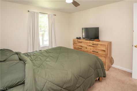 184 Ambrose Avenue NW Canton OH 44708