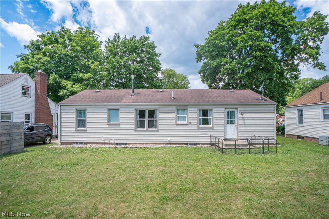 184 Ambrose Avenue NW Canton OH 44708