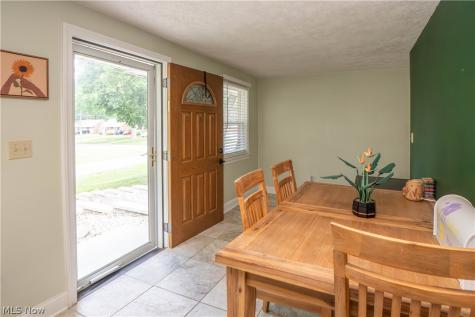 184 Ambrose Avenue NW Canton OH 44708