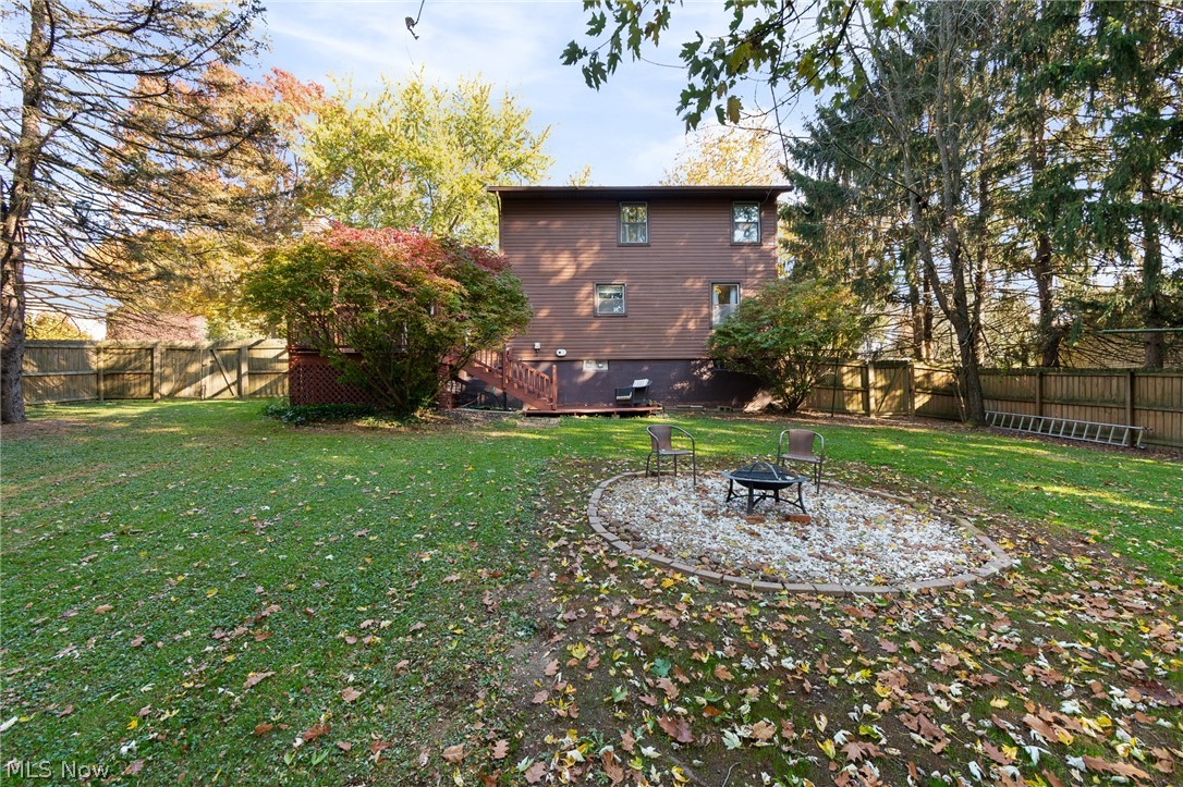 11179 Billingham Avenue NW Uniontown OH 44685