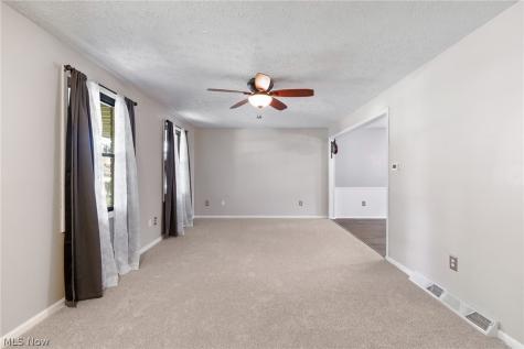 11179 Billingham Avenue NW Uniontown OH 44685