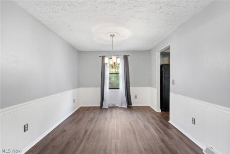 11179 Billingham Avenue NW Uniontown OH 44685