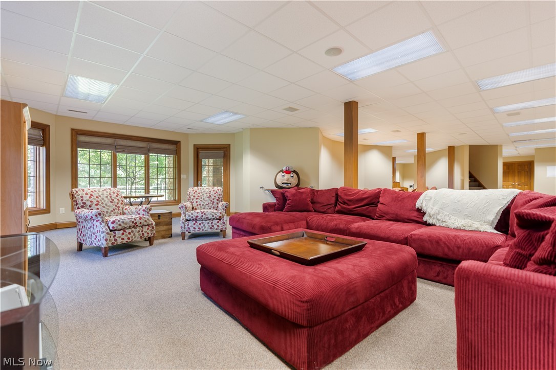 1544 Pilgrims Knob SE Canton OH 44709