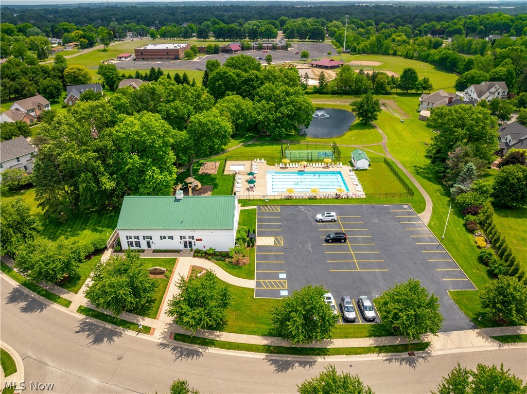 1544 Pilgrims Knob SE Canton OH 44709