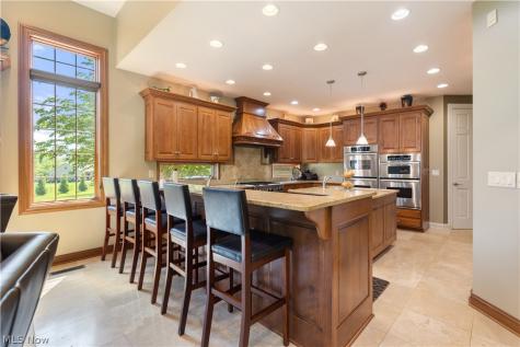 1544 Pilgrims Knob SE Canton OH 44709