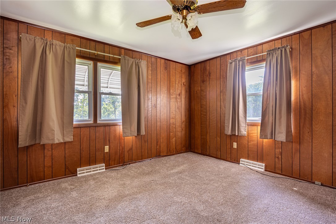 21569 State Route 16 Coshocton OH 43812