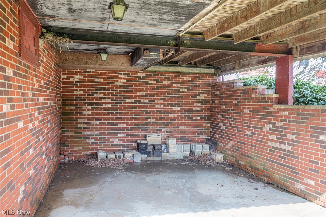 21569 State Route 16 Coshocton OH 43812