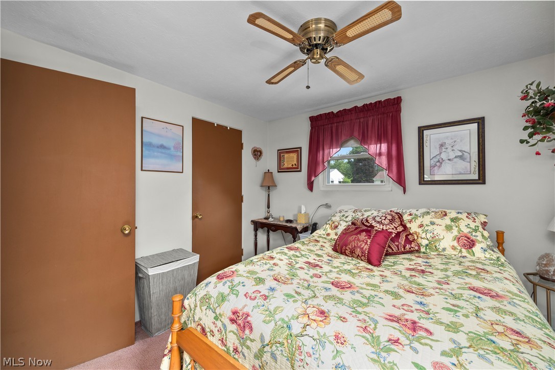 829 Delaware Avenue Elyria OH 44035
