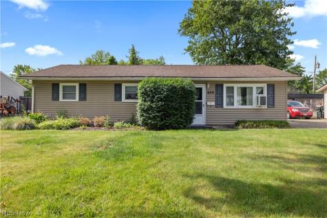 829 Delaware Avenue Elyria OH 44035