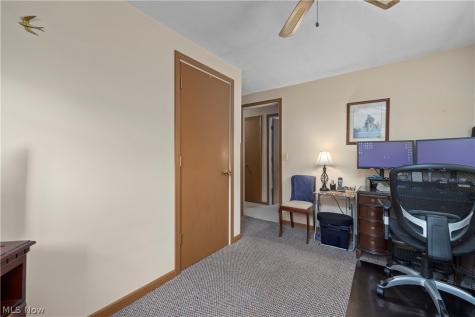 829 Delaware Avenue Elyria OH 44035