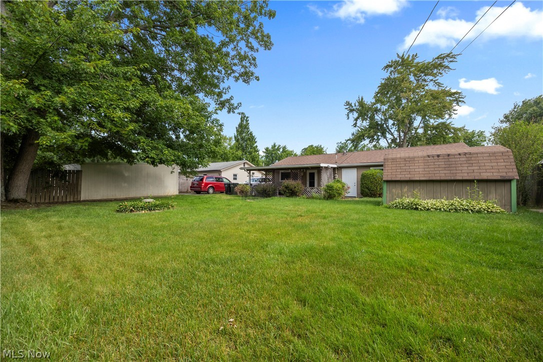829 Delaware Avenue Elyria OH 44035