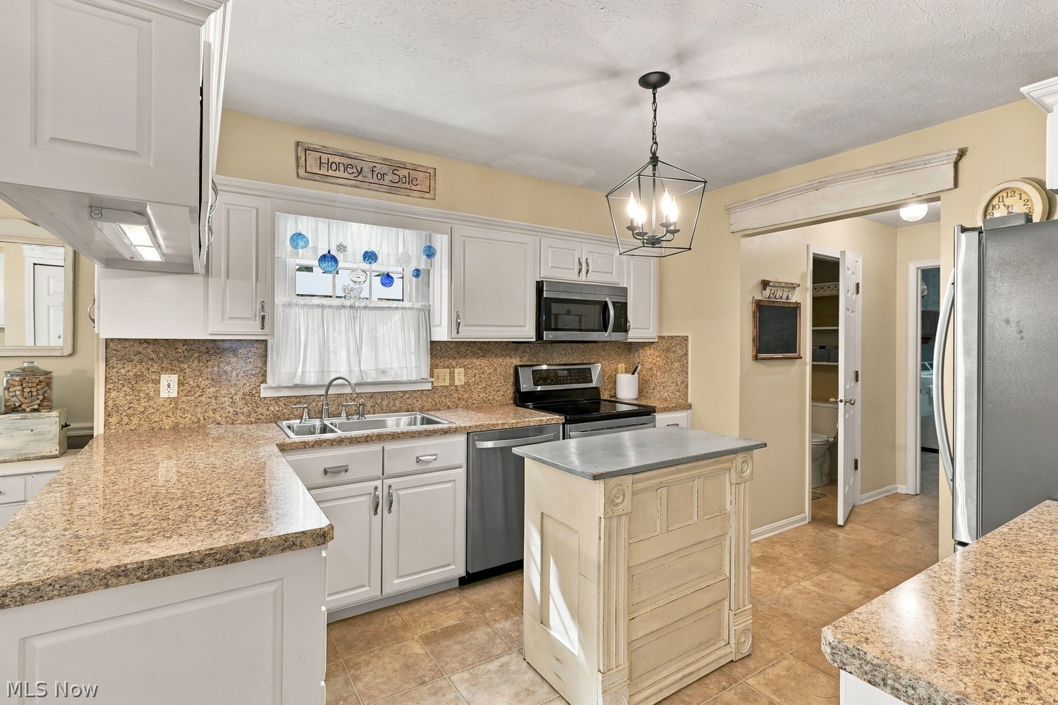 122 Pepperdine Drive Elyria OH 44035
