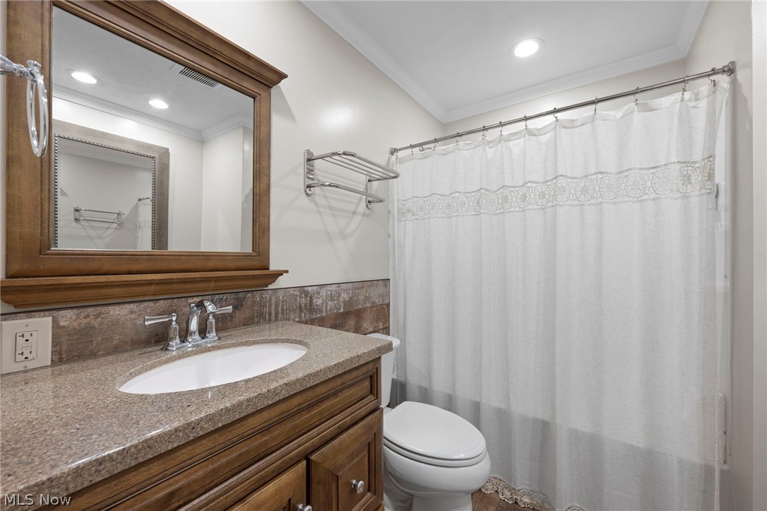 2640 Lost Nation Road Willoughby OH 44094