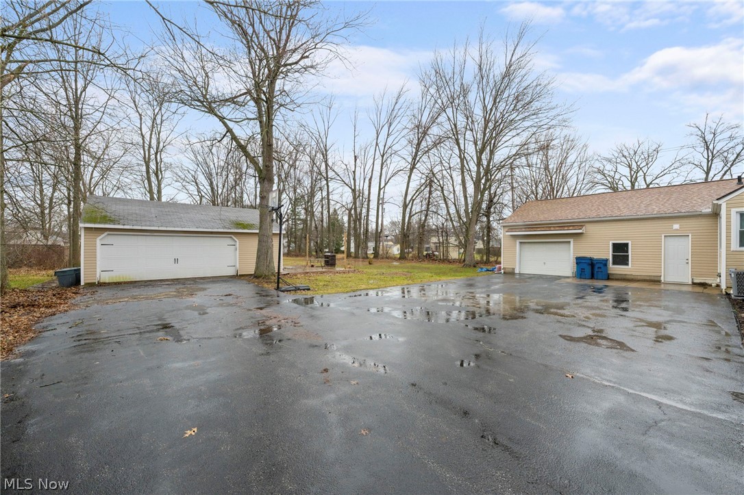 2640 Lost Nation Road Willoughby OH 44094