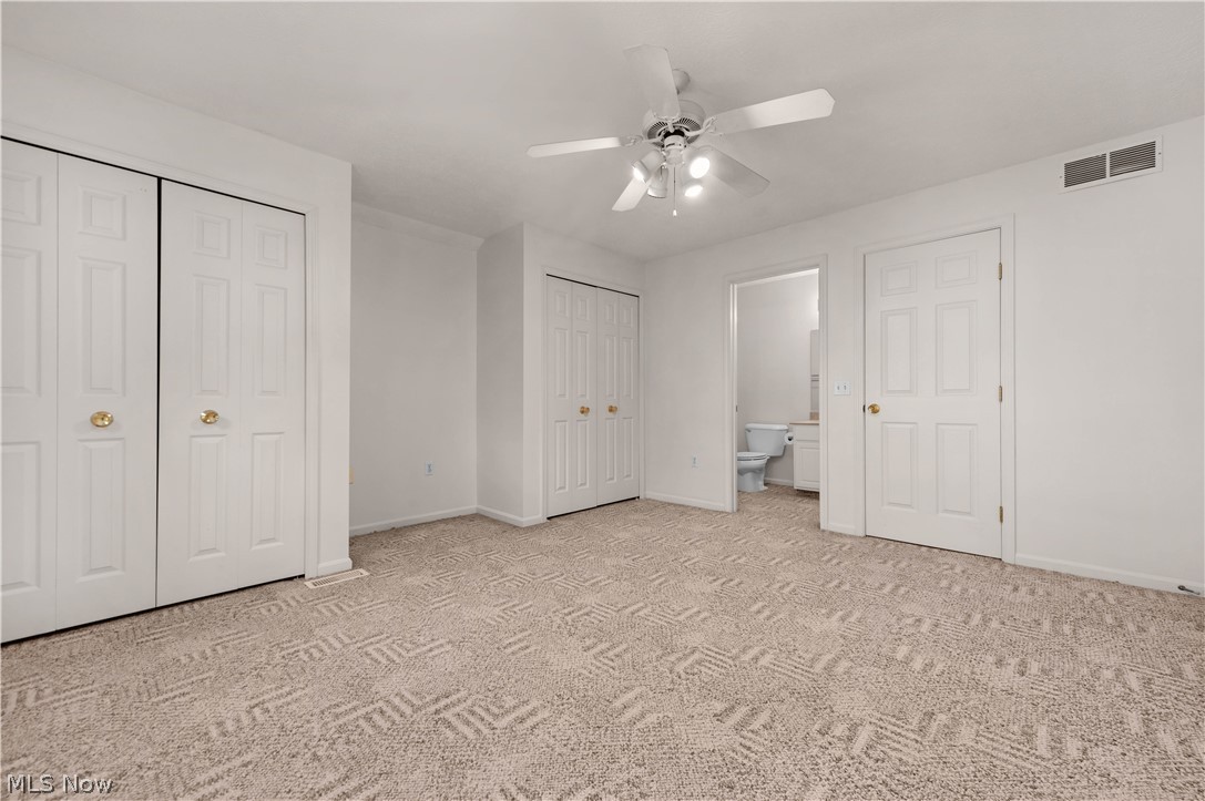 9097 Fern Cove E Olmsted Falls OH 44138