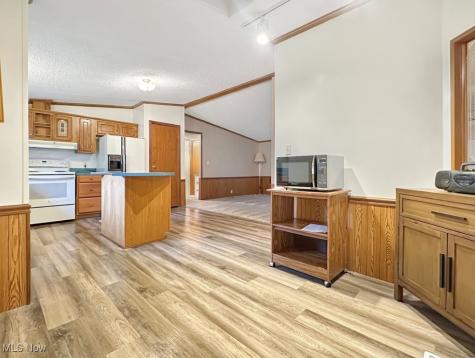 2749 Deer Pass Drive SW Canton OH 44706