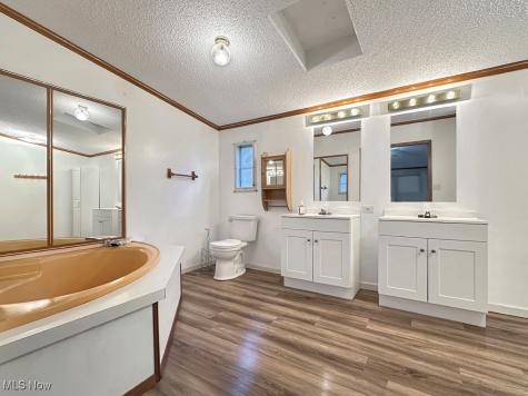 2749 Deer Pass Drive SW Canton OH 44706