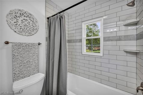 8556 Barbara Drive Mentor OH 44060