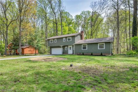 8556 Barbara Drive Mentor OH 44060