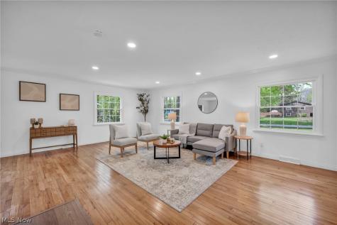 8556 Barbara Drive Mentor OH 44060