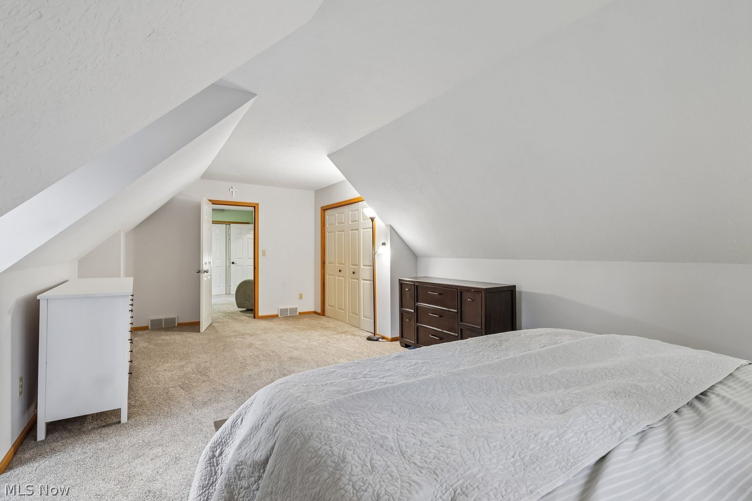 540 Ravine View Drive Akron OH 44303
