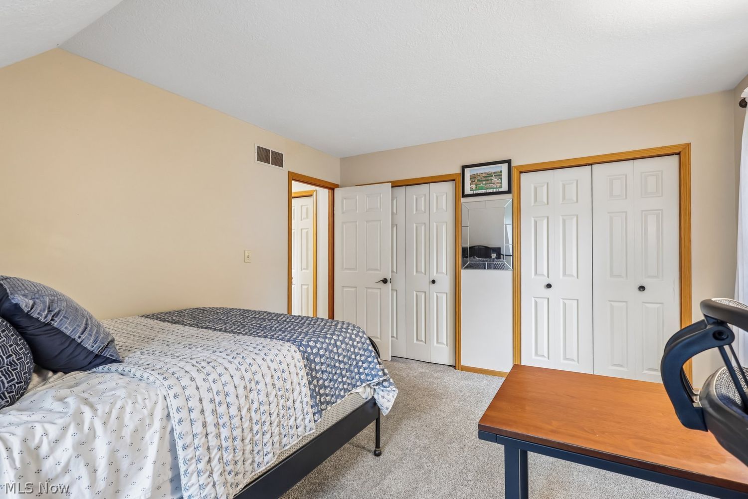 540 Ravine View Drive Akron OH 44303