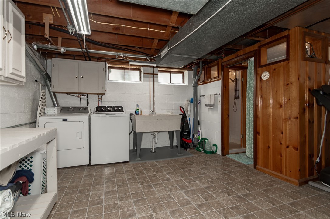 281 E 286th Street Willowick OH 44095