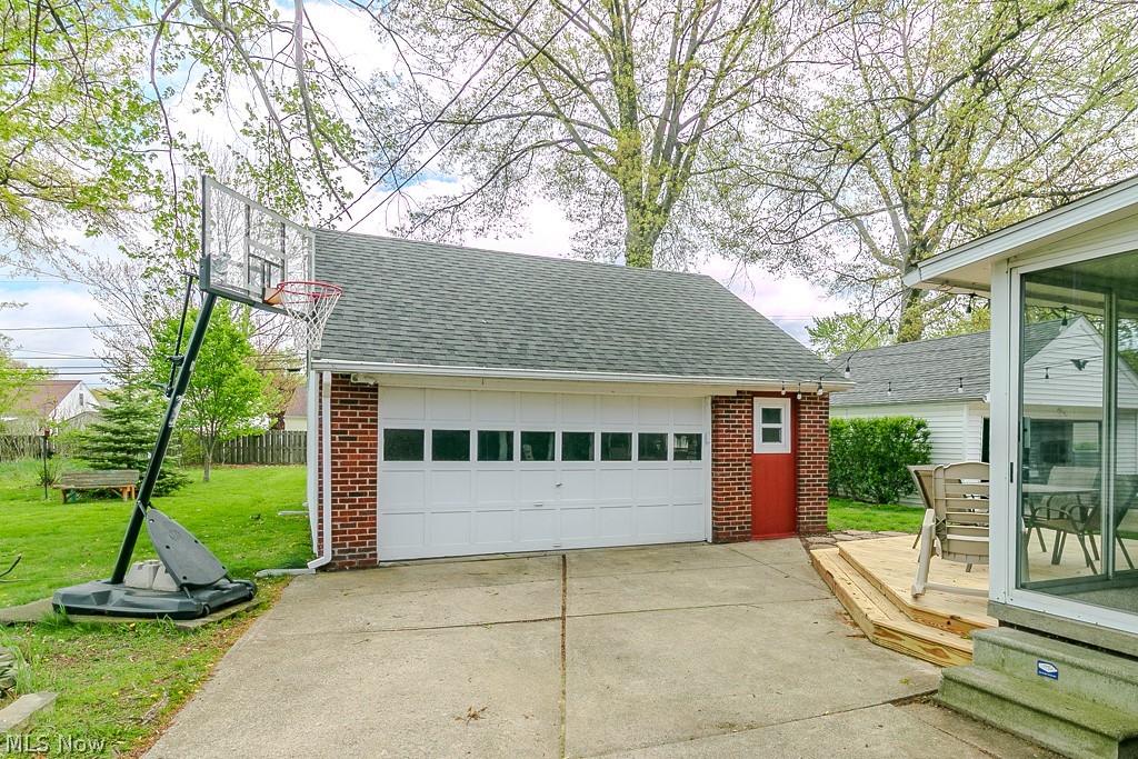 281 E 286th Street Willowick OH 44095