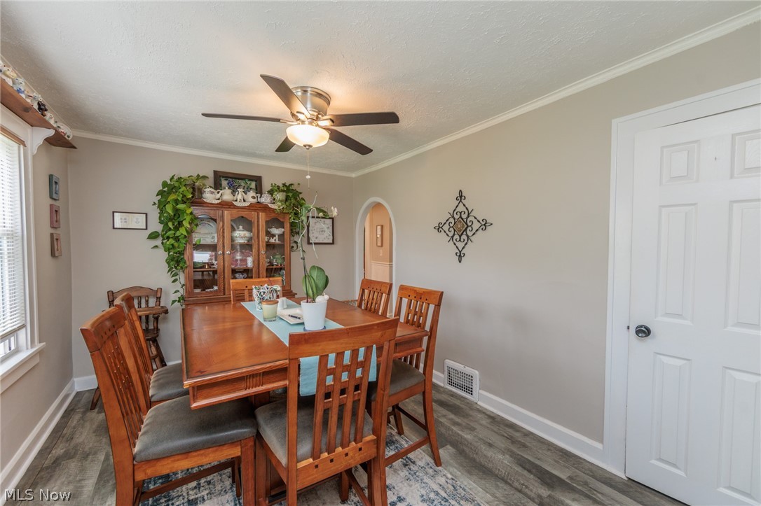 5364 Summit Road Lyndhurst OH 44124