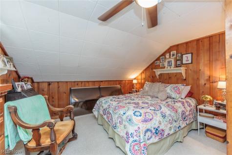 5364 Summit Road Lyndhurst OH 44124